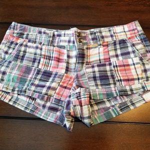 American Eagle plaid shorts - womens - size 4